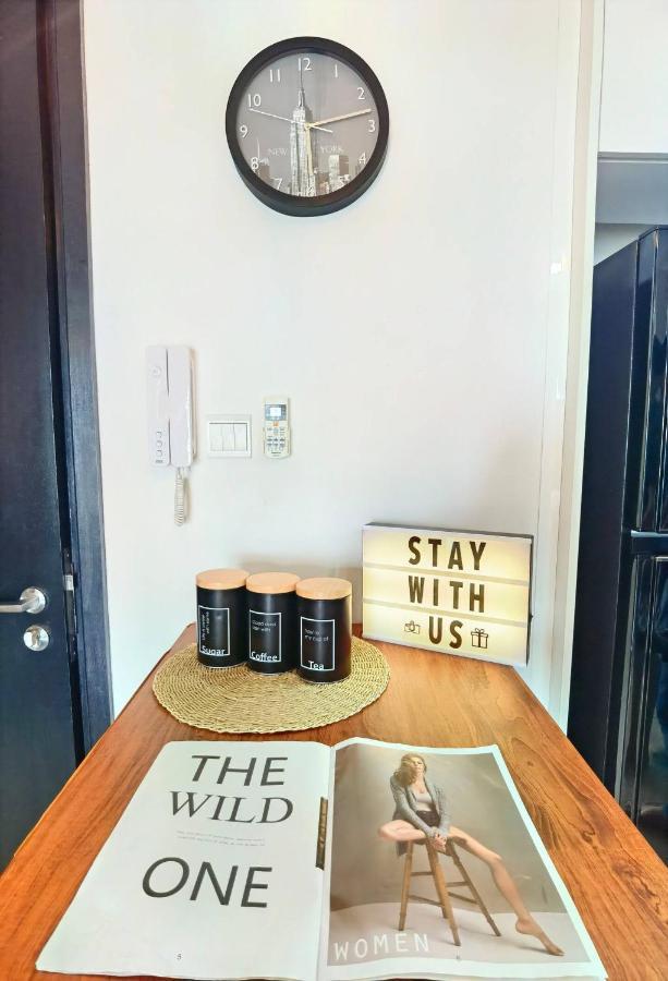 נוסג'יה 1519 Almas Suites Seaview Sunrise Netflix By Stay מראה חיצוני תמונה