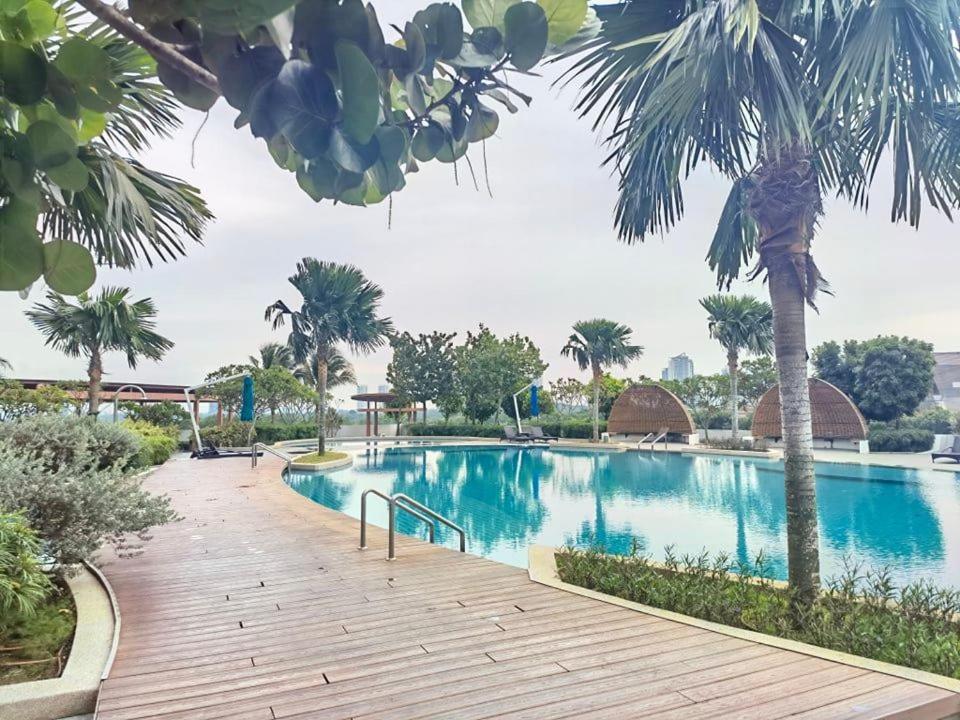 נוסג'יה 1519 Almas Suites Seaview Sunrise Netflix By Stay מראה חיצוני תמונה