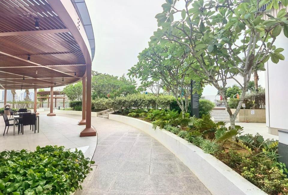 נוסג'יה 1519 Almas Suites Seaview Sunrise Netflix By Stay מראה חיצוני תמונה